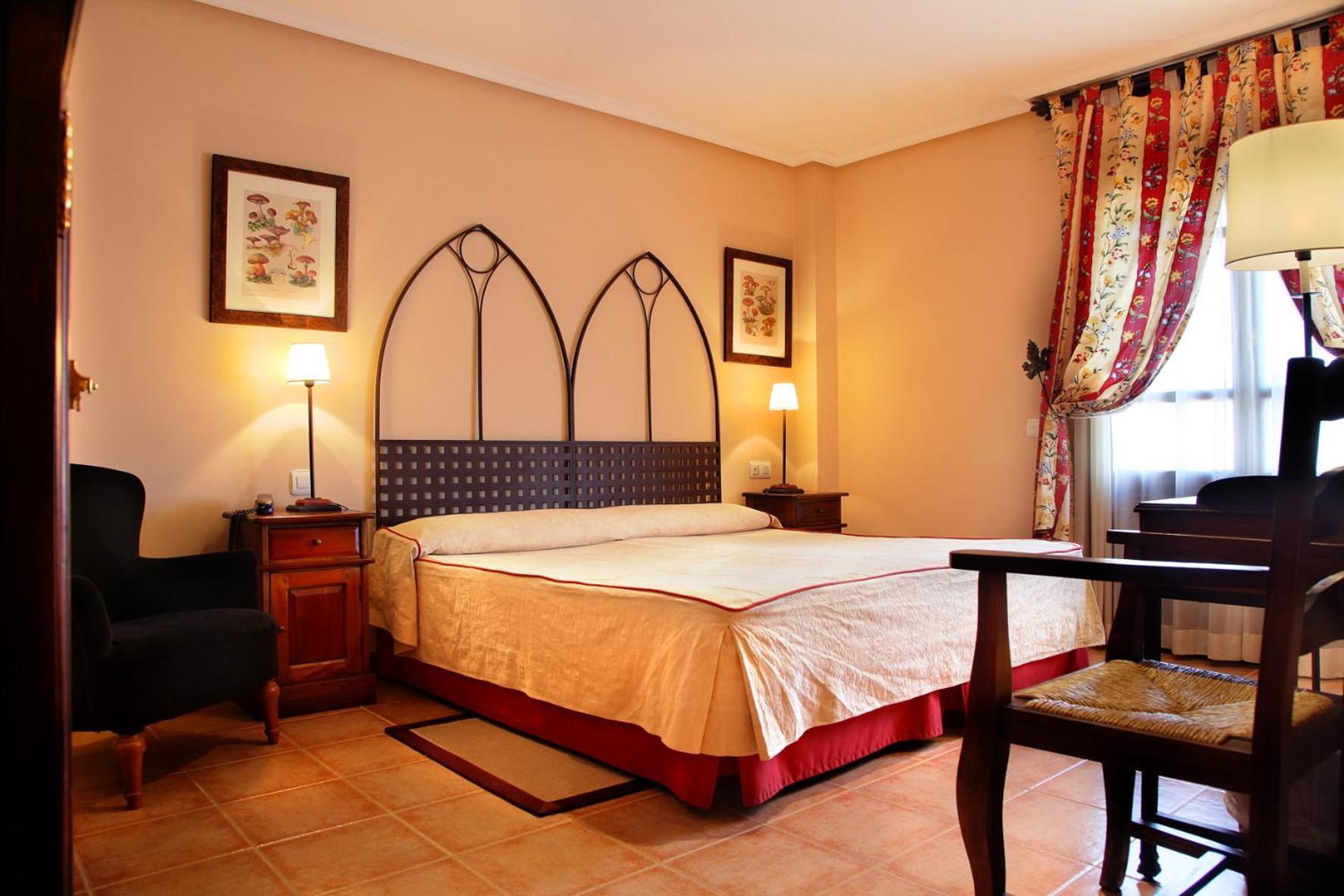Hosteria De Guara Bierge Rom bilde
